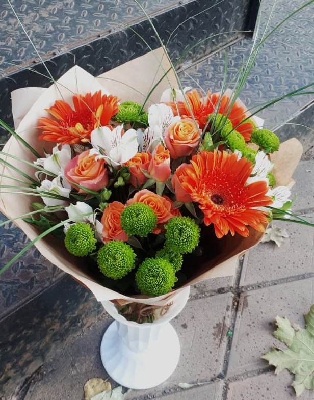Букет цветов из: Герберы, Хризантемы, Альстромерии и Розы в Дергаево