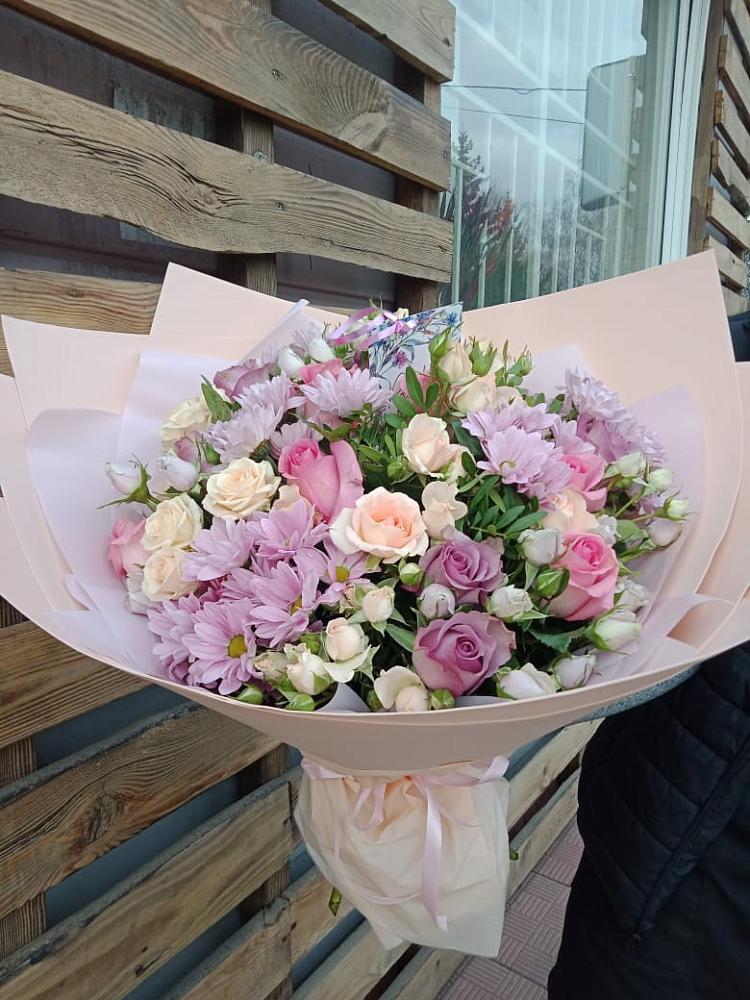 Букет цветов из: Розы и Хризантемы в Дергаево