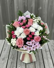 Букет цветов из:  Альстромерии, Гвоздики, Розы и Хризантемы в Дергаево