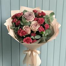 Букет цветов из:  Гвоздики и Розы в Дергаево