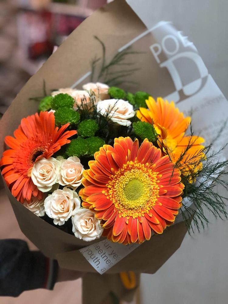 Букет цветов из: Герберы, Хризантемы и Розы в Дергаево