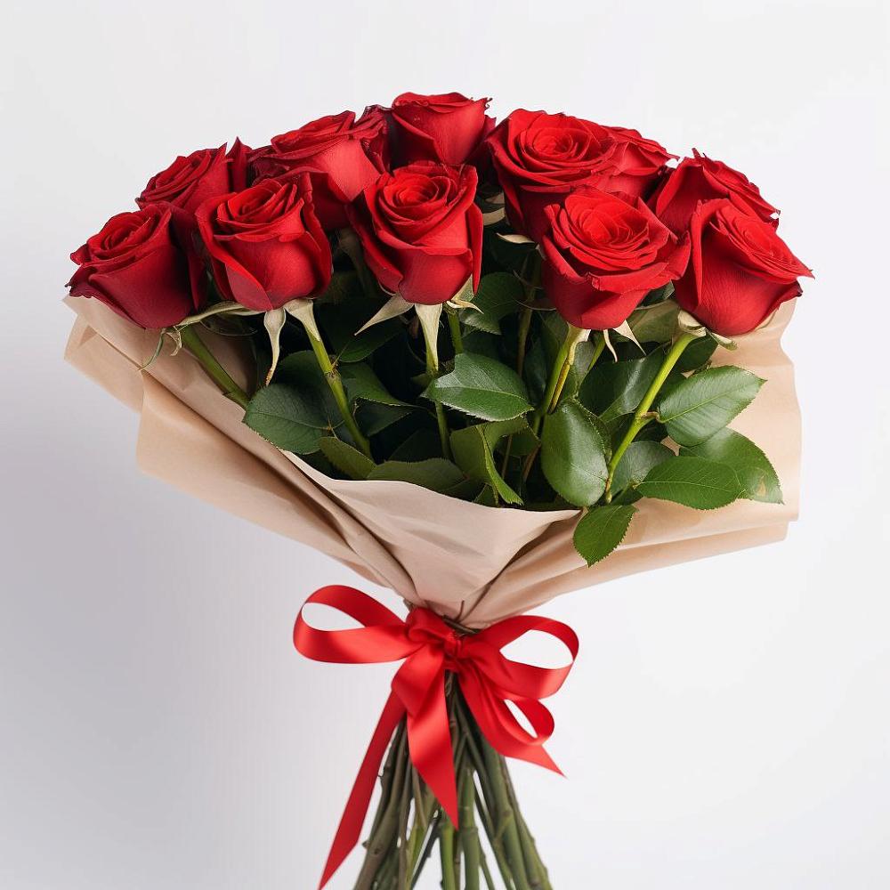 Букет 11 Красных роз Эдлесс Лав в Дергаево