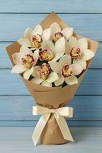 Букет цветов из:  Орхидеи и Розы в Дергаево